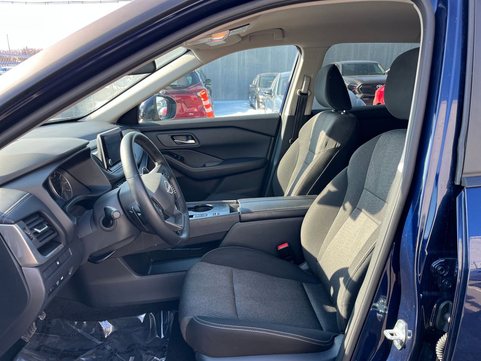 Thumbnail: 2025 Nissan Rogue - 28