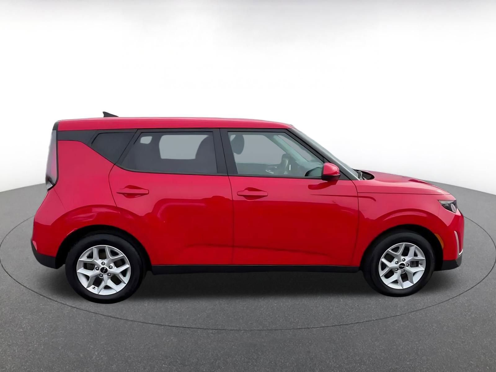 Thumbnail: 2025 Kia Soul - 16