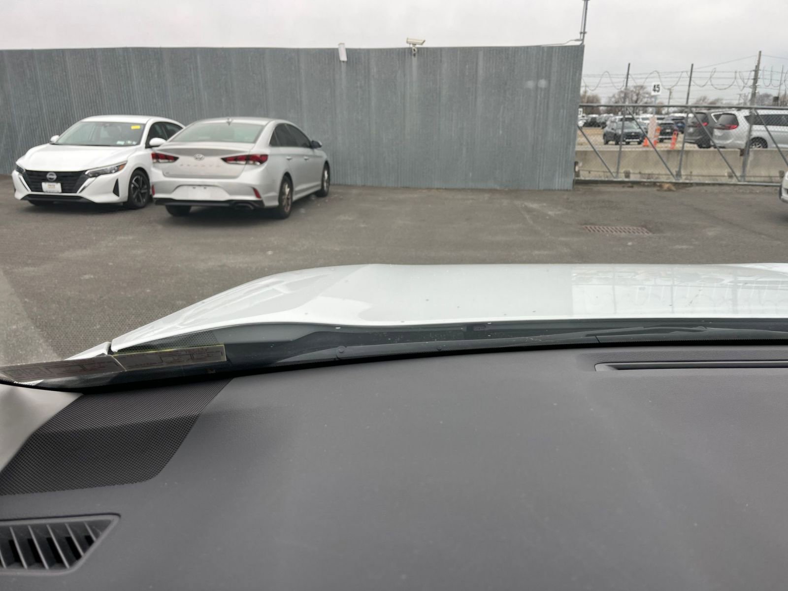 Thumbnail: 2025 Toyota RAV4 - 33