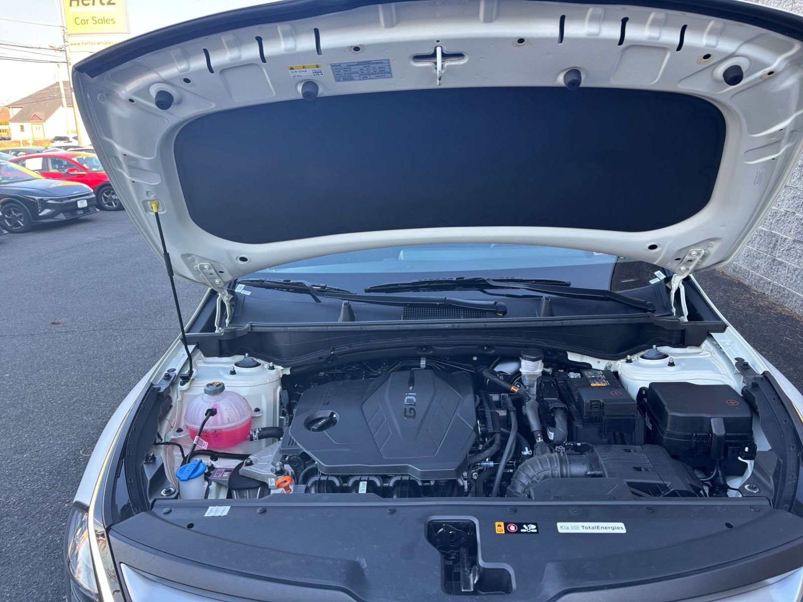 Thumbnail: 2025 Kia Sportage - 32