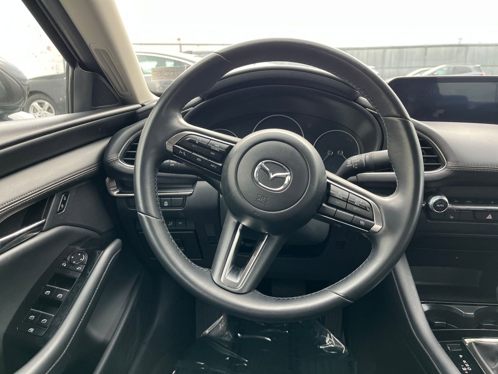 Thumbnail: 2025 Mazda Mazda3 - 28