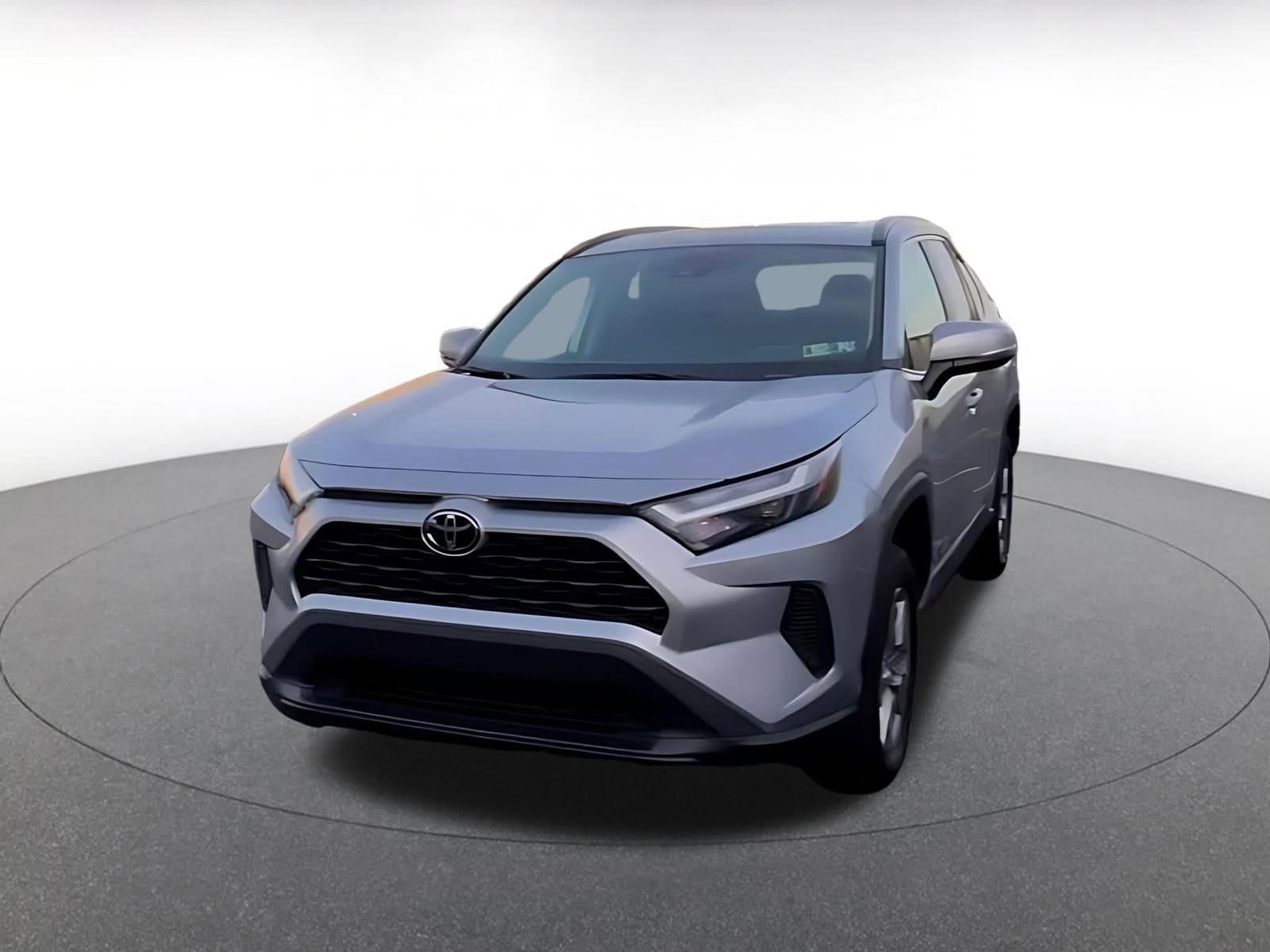 Thumbnail: 2025 Toyota RAV4 - 7