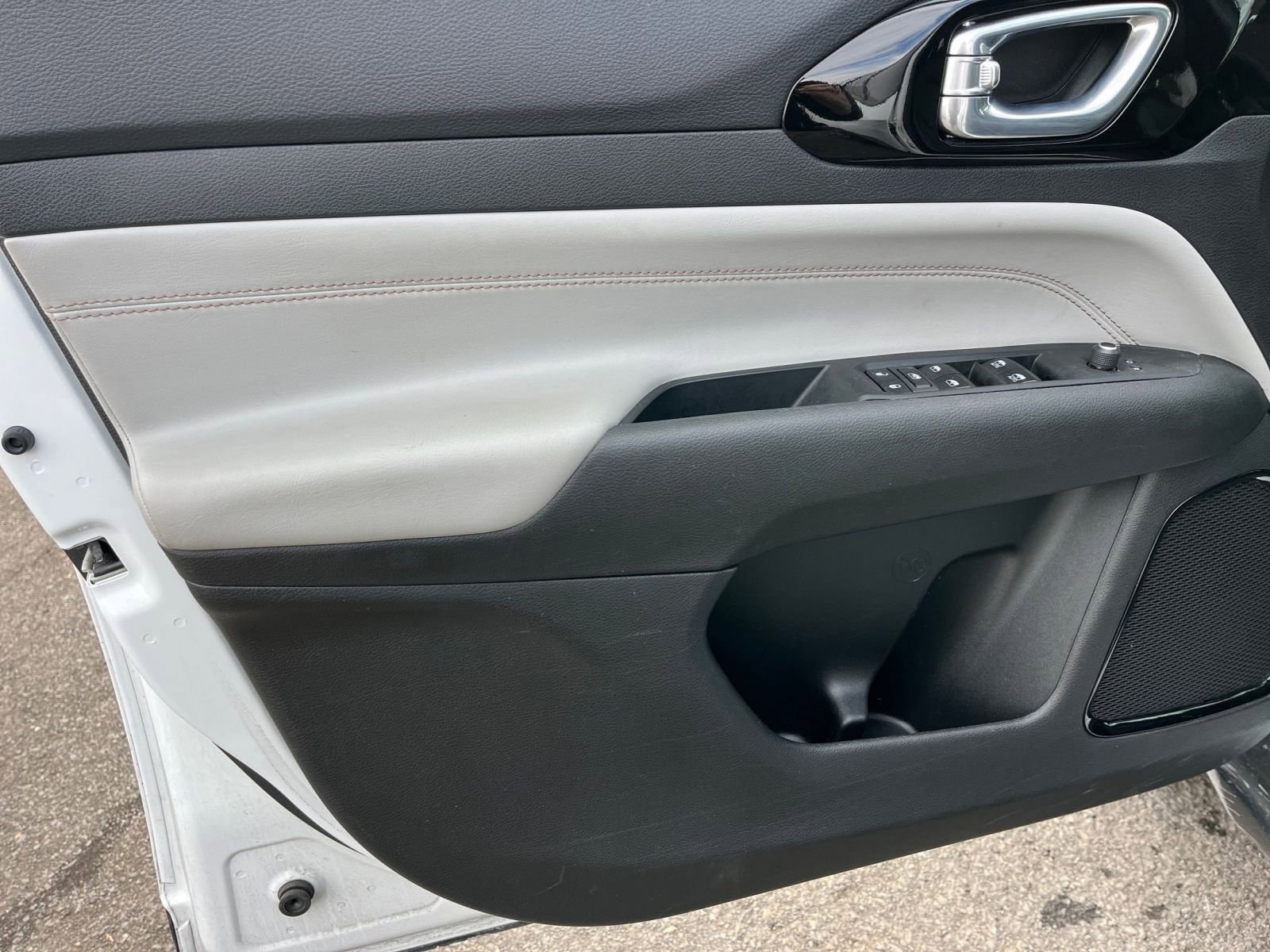 Thumbnail: 2025 Jeep Compass - 18