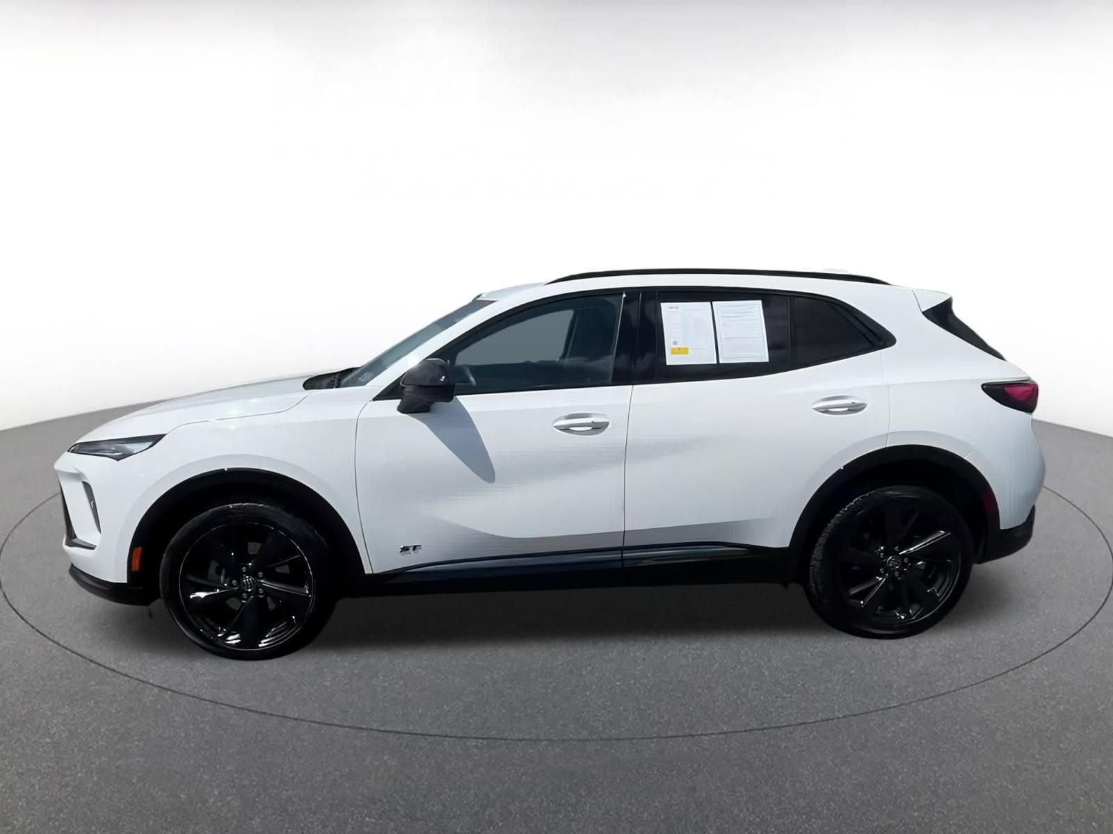Thumbnail: 2024 Buick Envision - 9