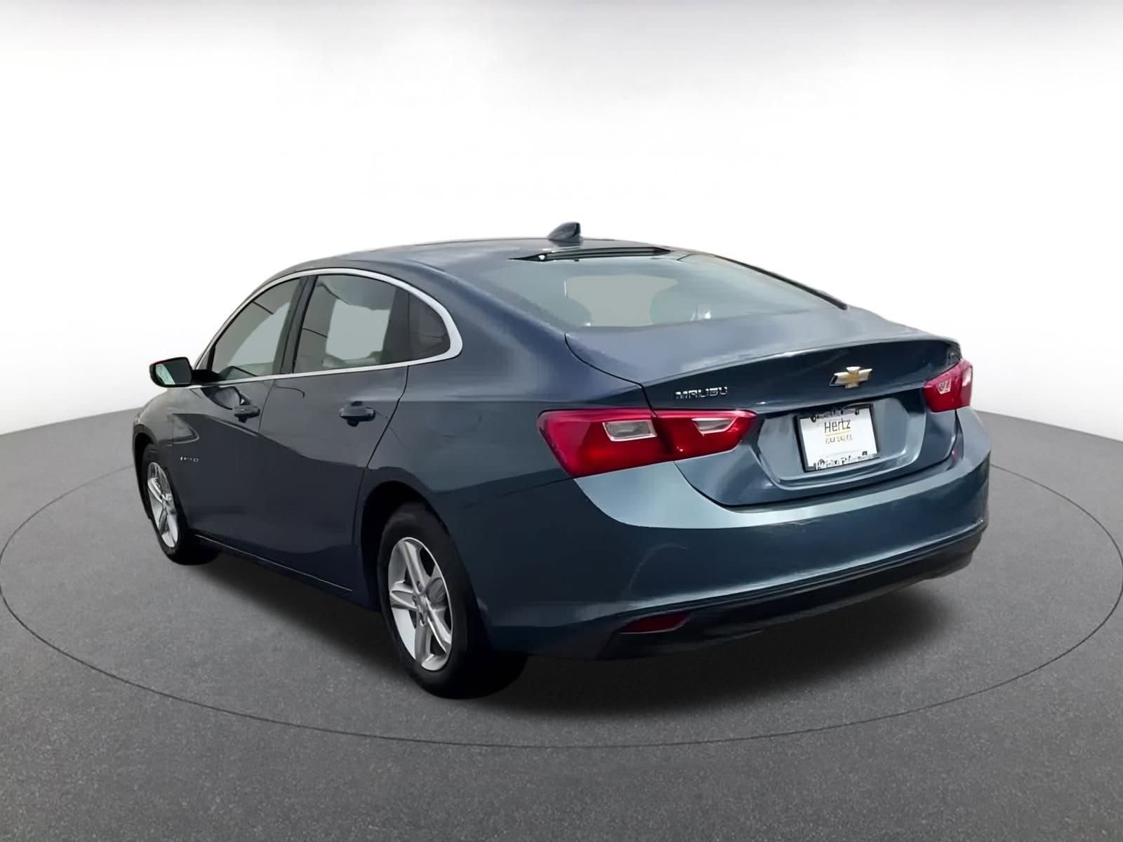 Thumbnail: 2024 Chevrolet Malibu - 11