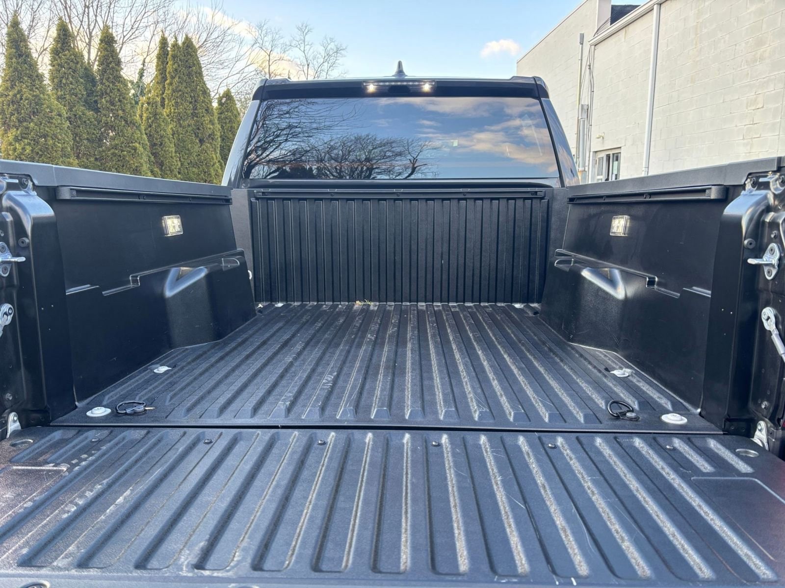 Thumbnail: 2025 Toyota Tacoma - 30