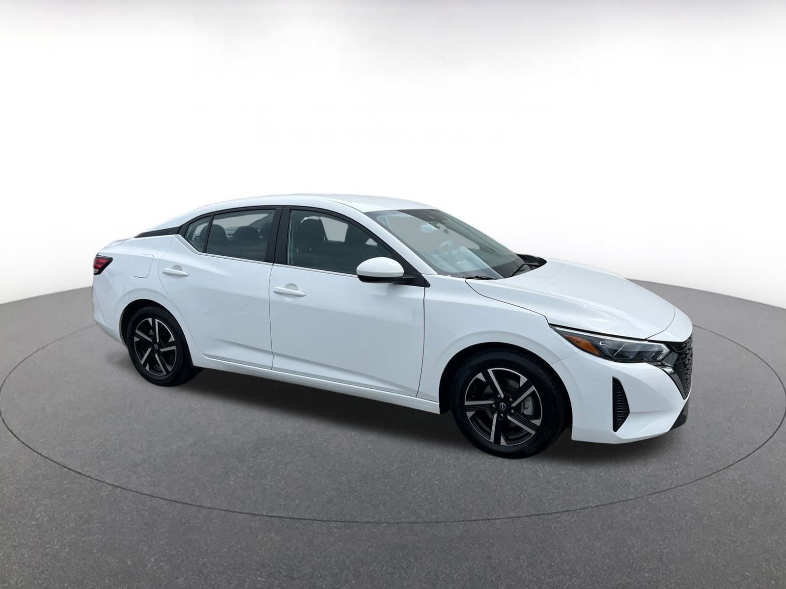 Thumbnail: 2024 Nissan Sentra - 1
