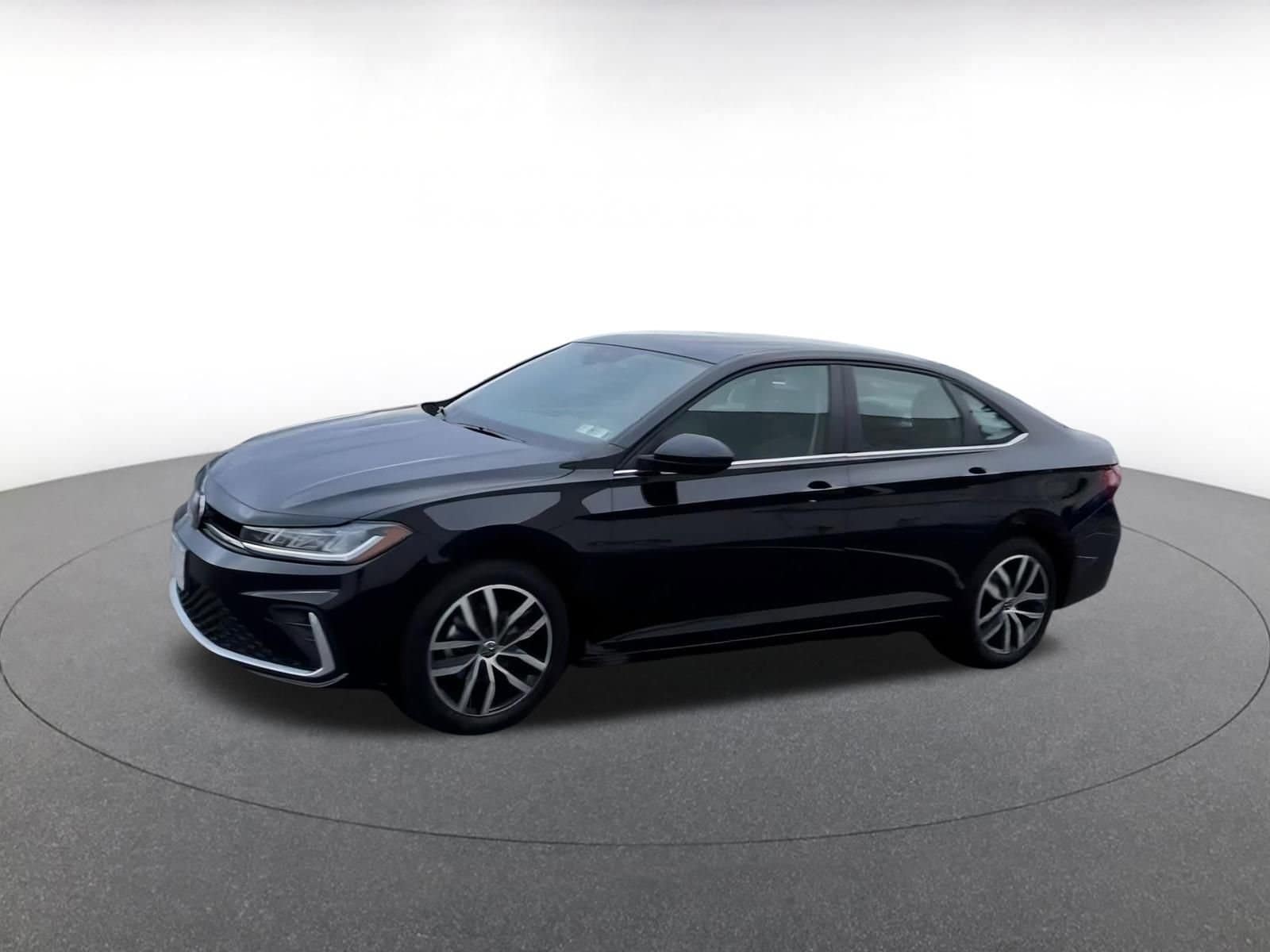 Thumbnail: 2025 Volkswagen Jetta - 9