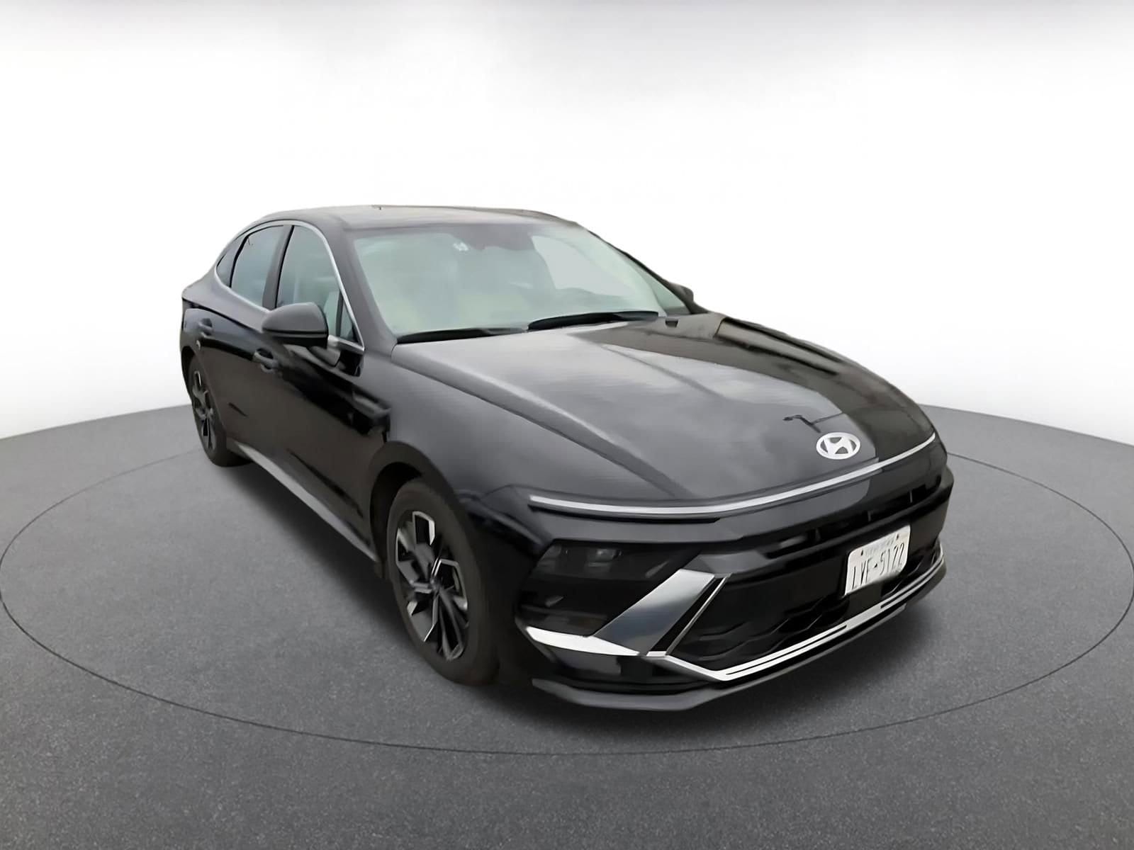 Thumbnail: 2025 Hyundai Sonata - 3