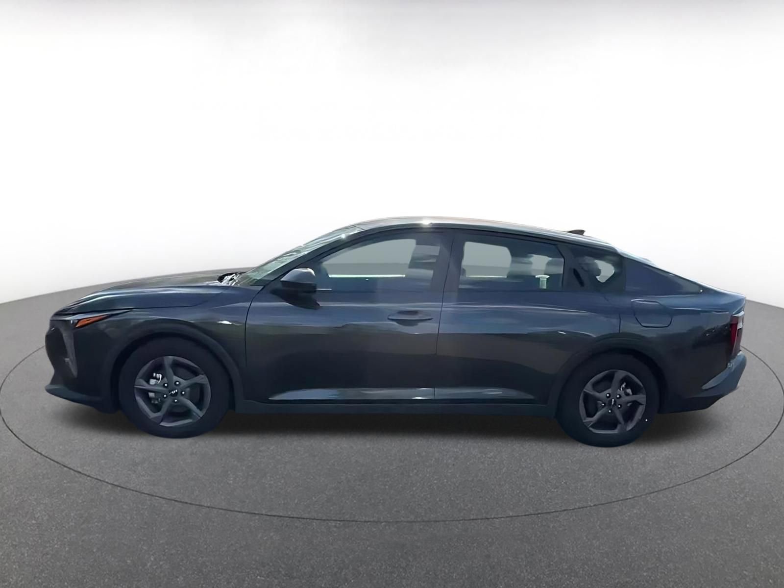 Thumbnail: 2025 Kia K4 - 10