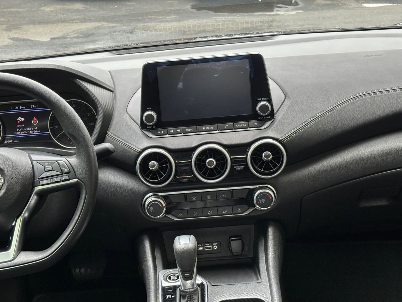 Thumbnail: 2024 Nissan Sentra - 18