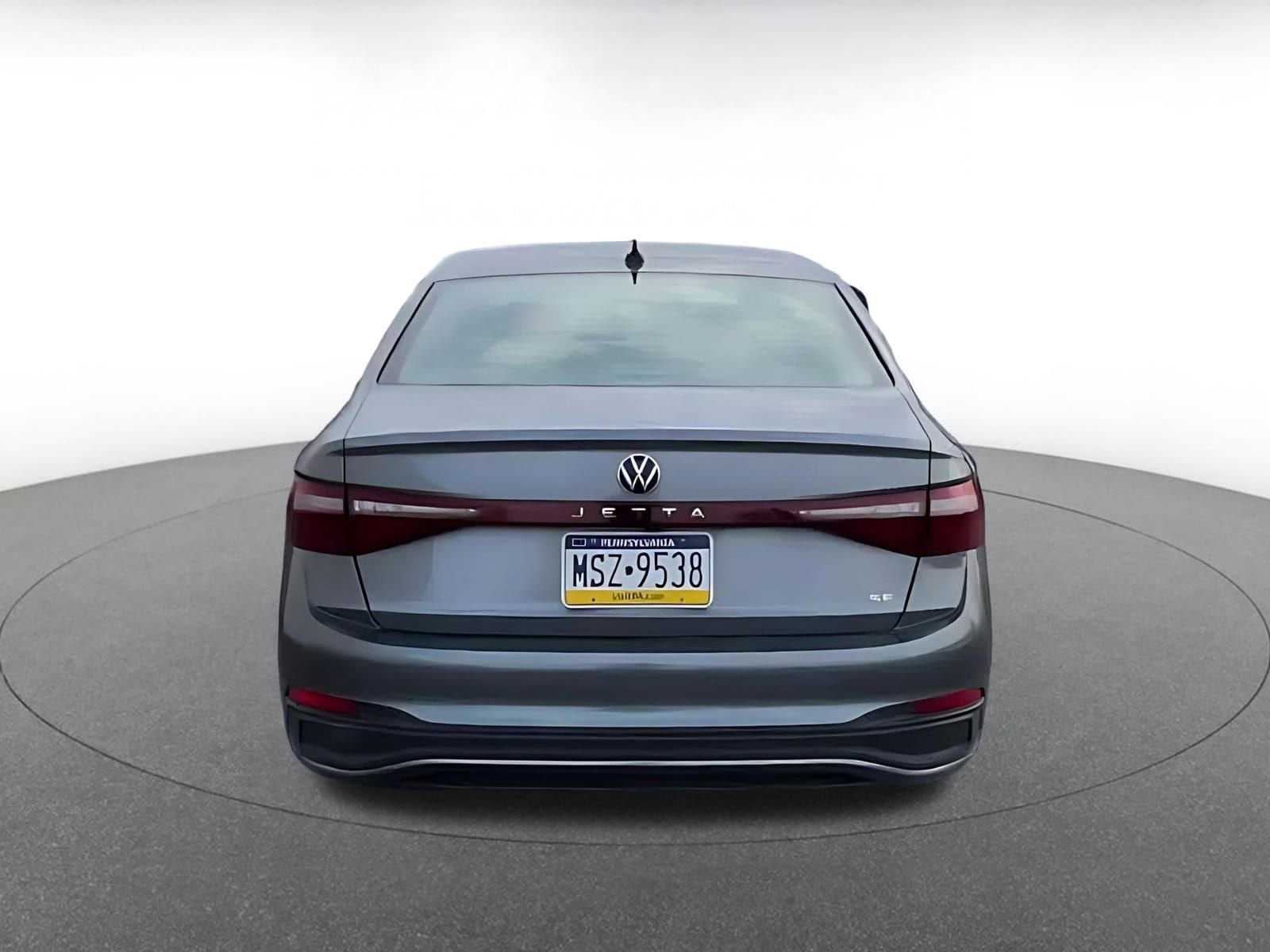 Thumbnail: 2025 Volkswagen Jetta - 12