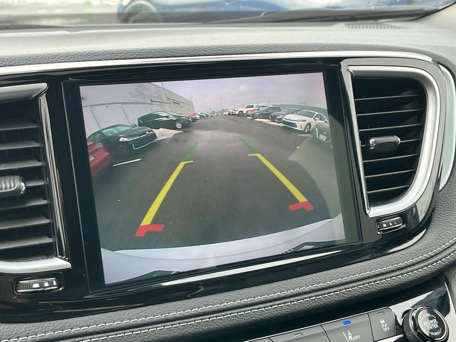 Thumbnail: 2025 Chrysler Pacifica - 24