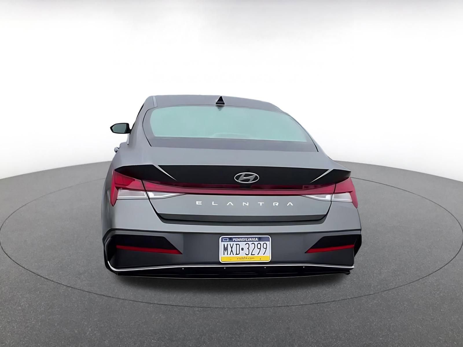 Thumbnail: 2025 Hyundai Elantra - 12