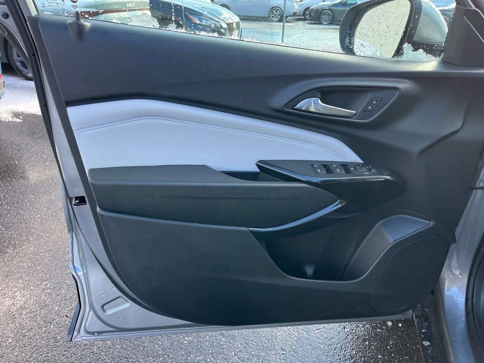 Thumbnail: 2025 Chevrolet Trax - 20