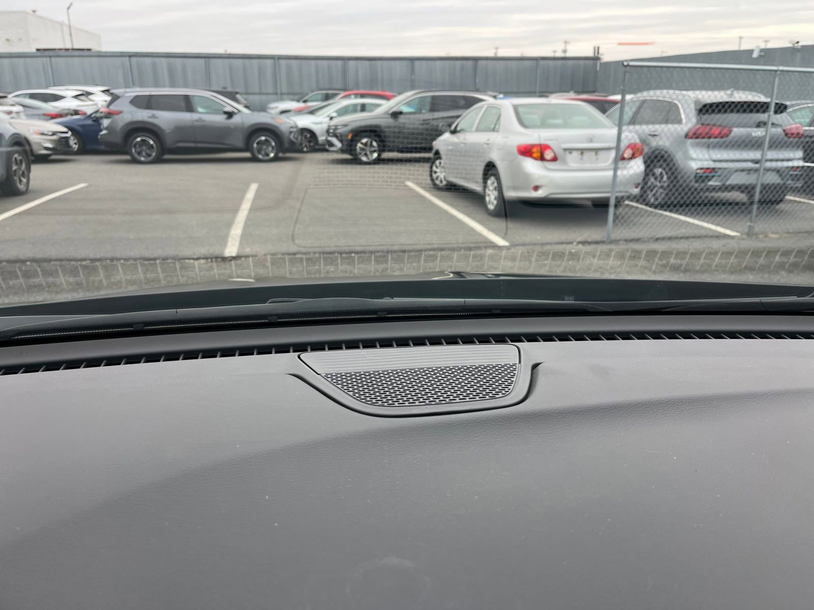 Thumbnail: 2024 Chrysler Pacifica - 18