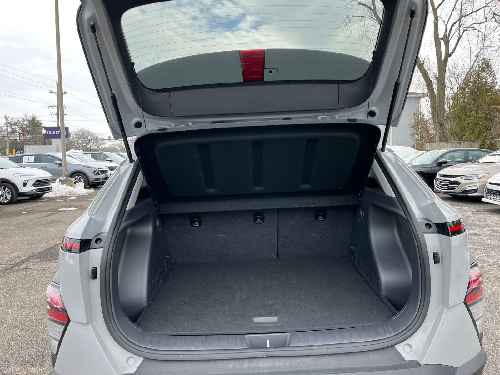 Thumbnail: 2025 Hyundai Kona - 32