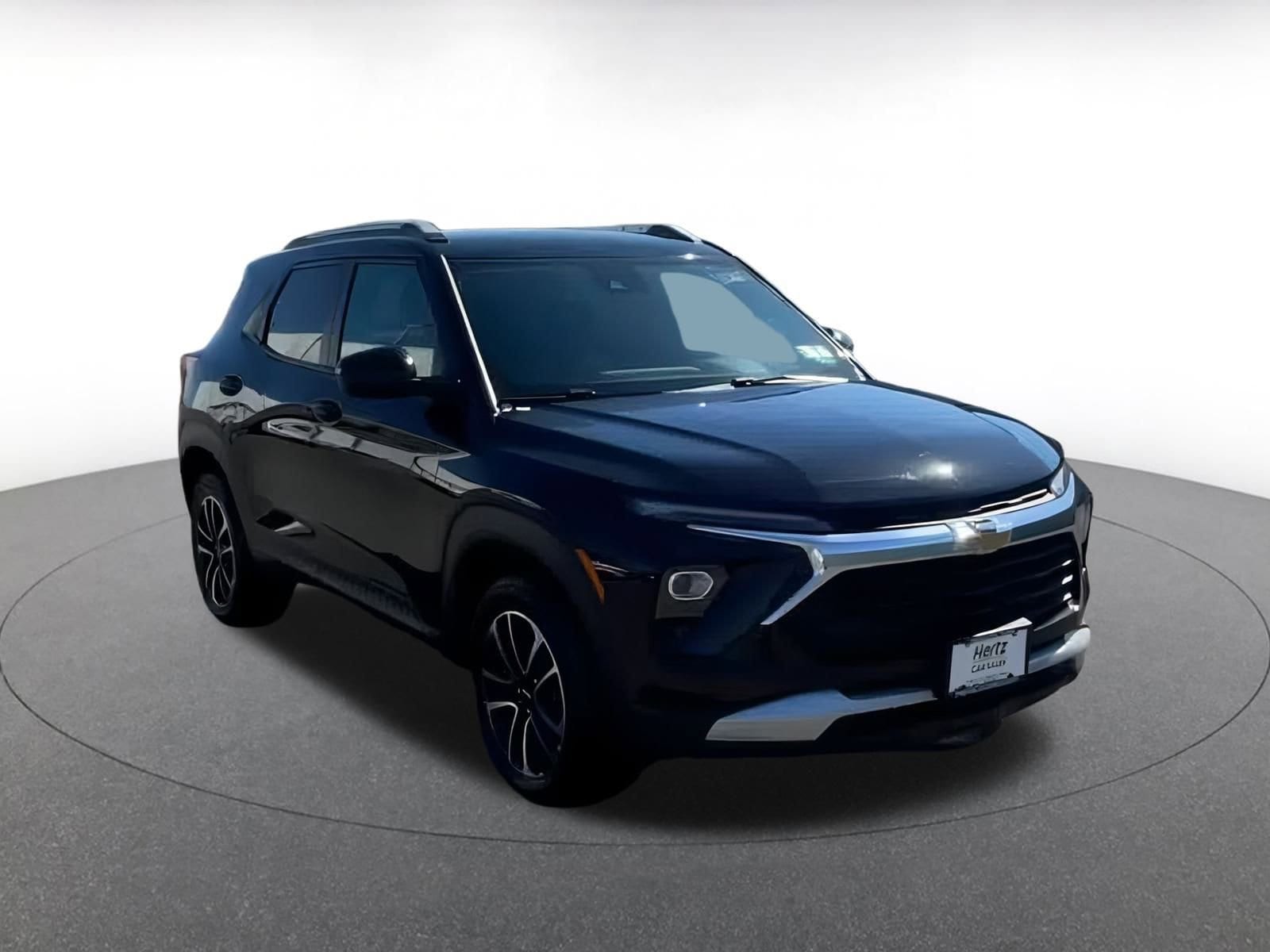 Thumbnail: 2025 Chevrolet TrailBlazer - 3