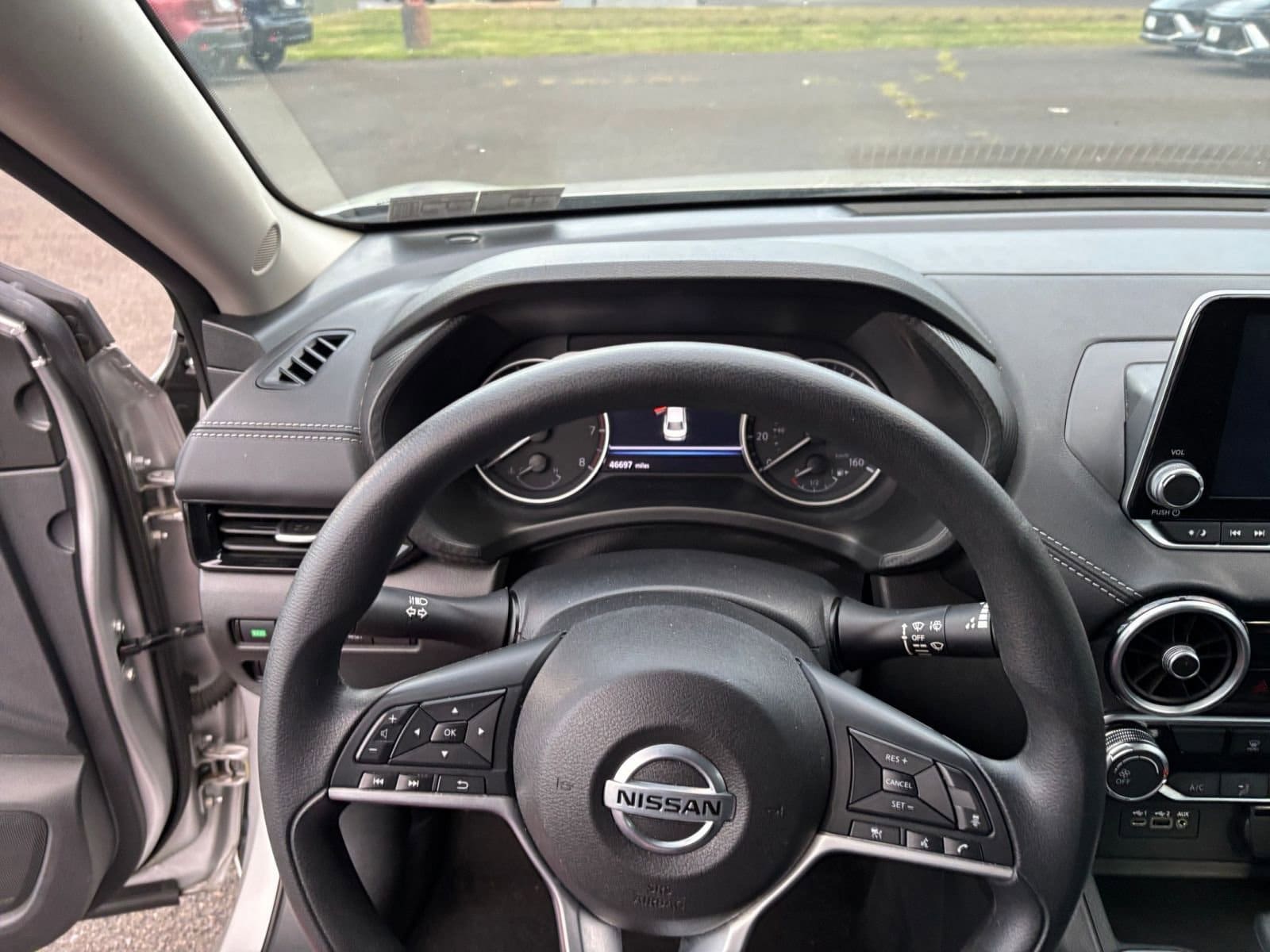Thumbnail: 2023 Nissan Sentra - 34
