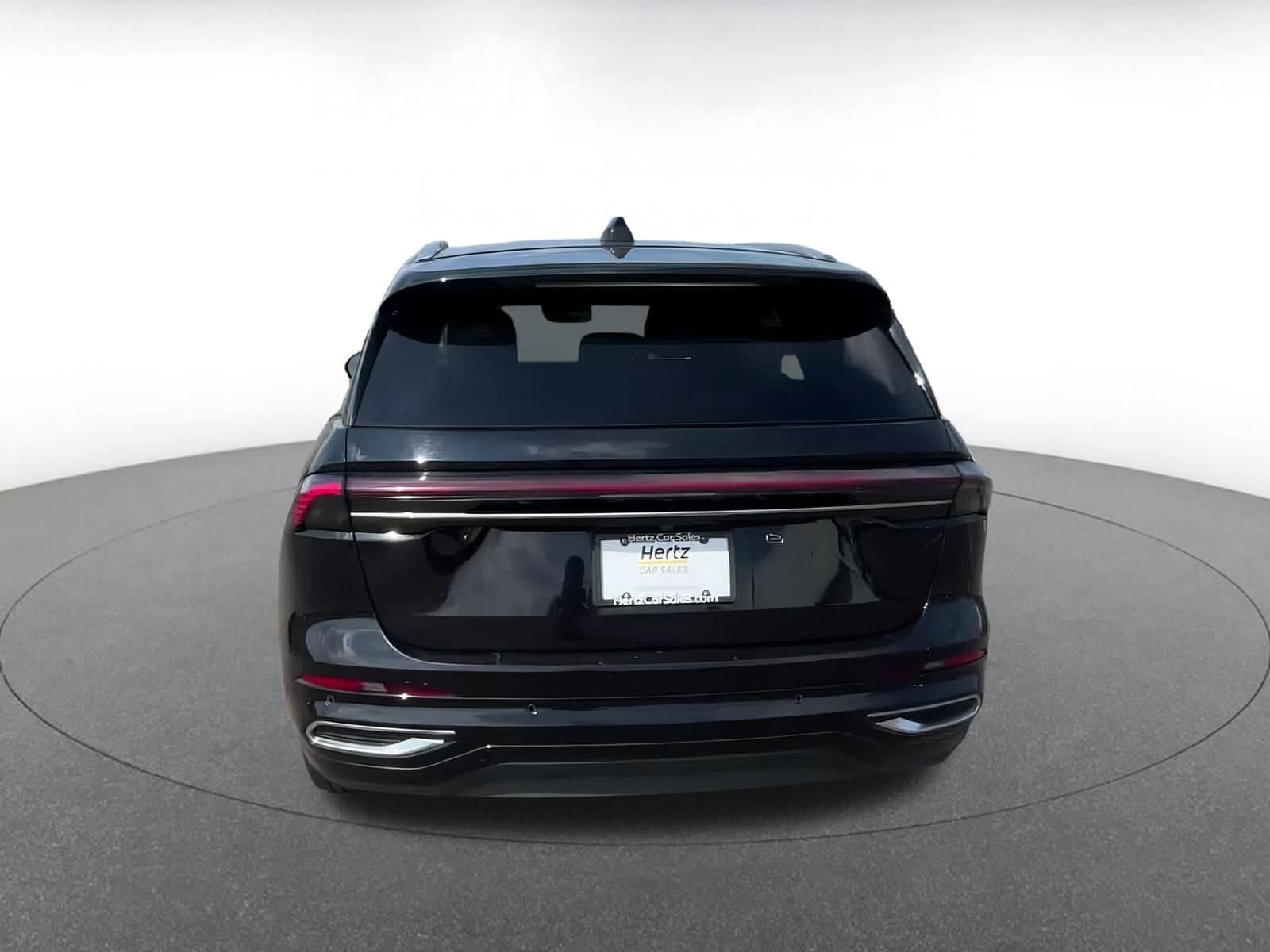 Thumbnail: 2024 Lincoln Nautilus - 12