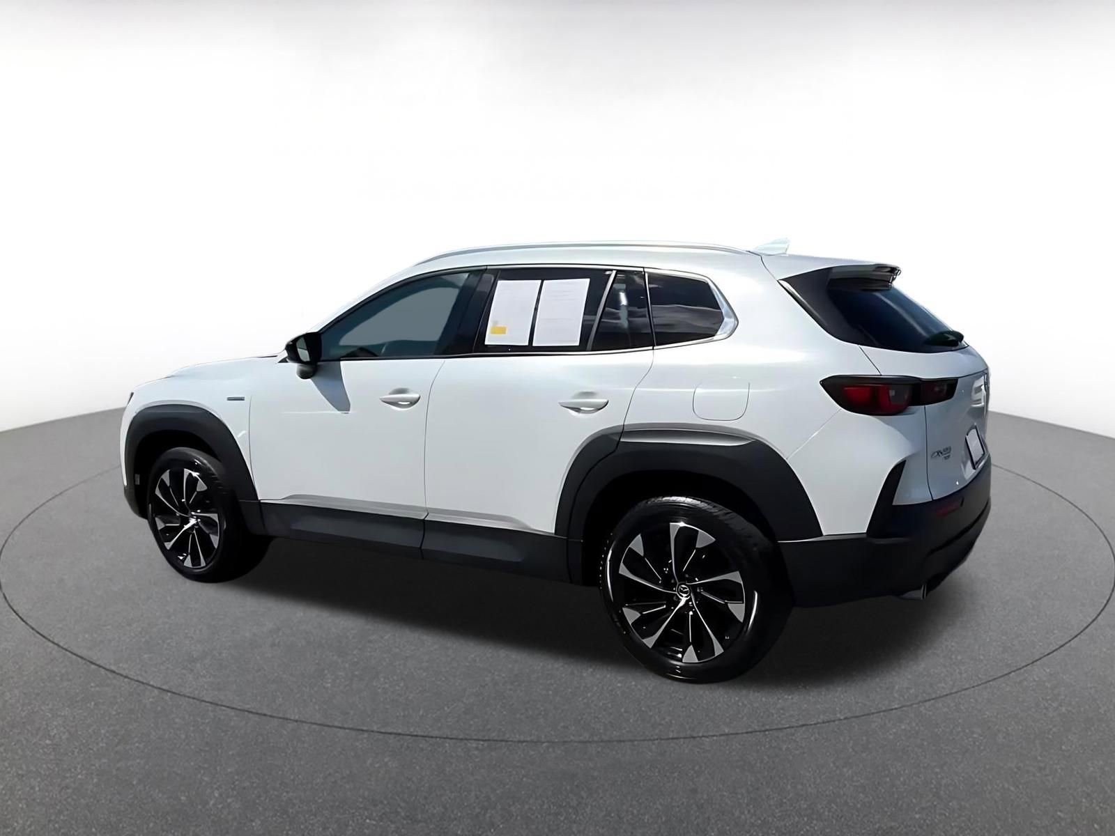 Thumbnail: 2025 Mazda CX-50 - 10