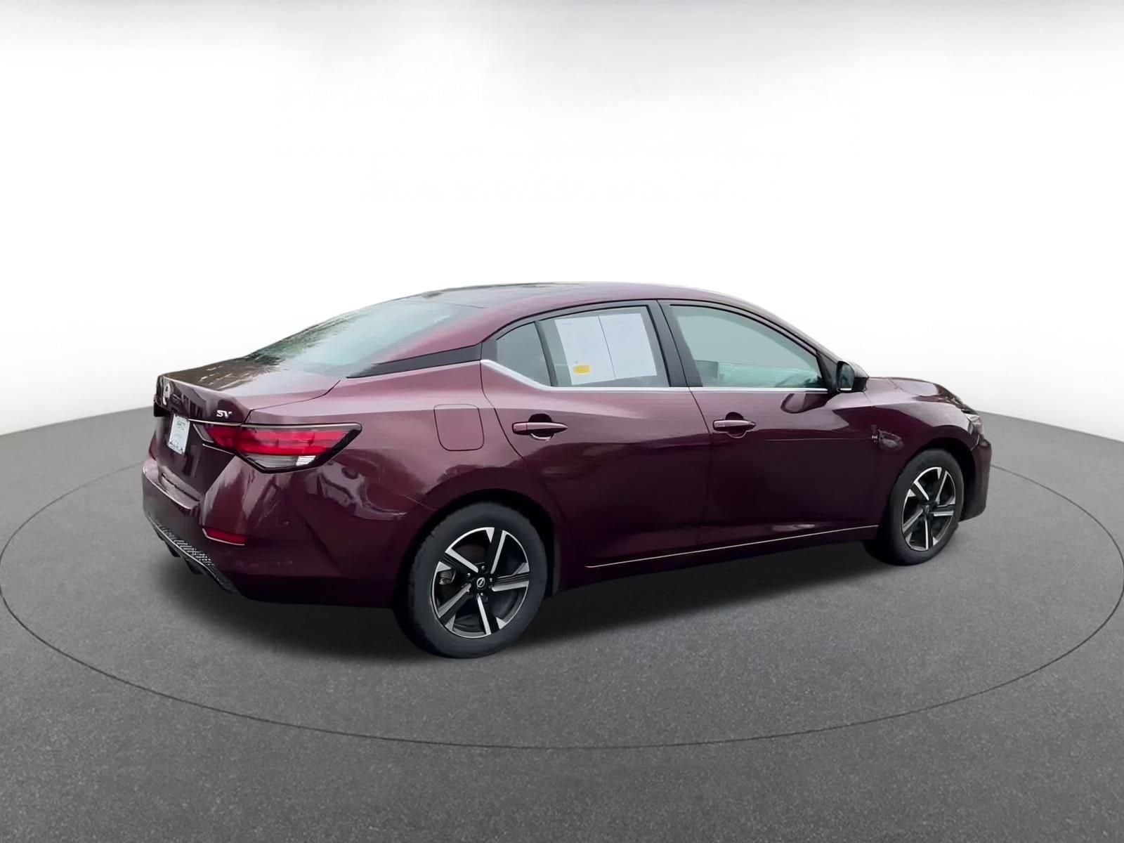 Thumbnail: 2024 Nissan Sentra - 15
