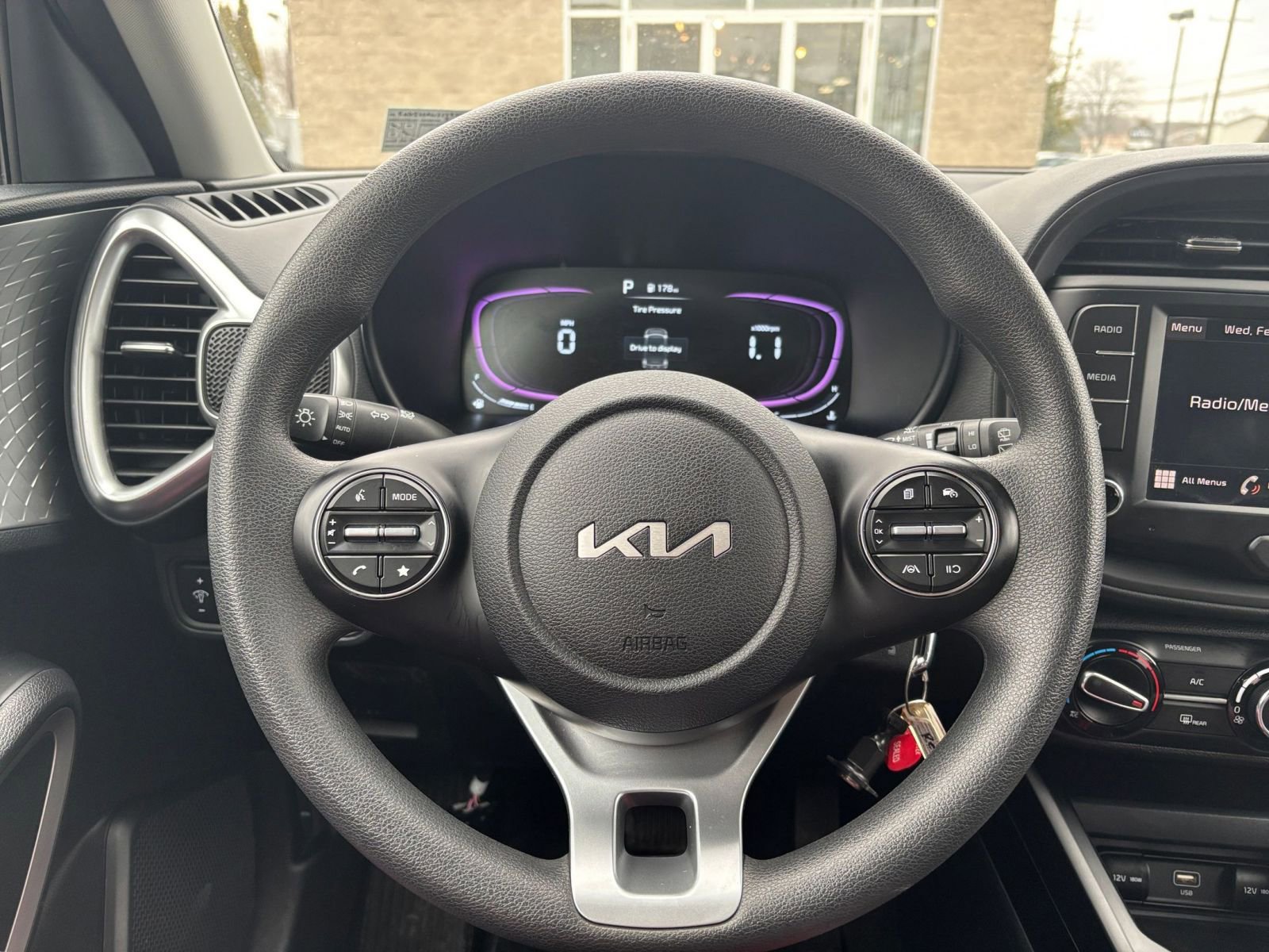 Thumbnail: 2025 Kia Soul - 29