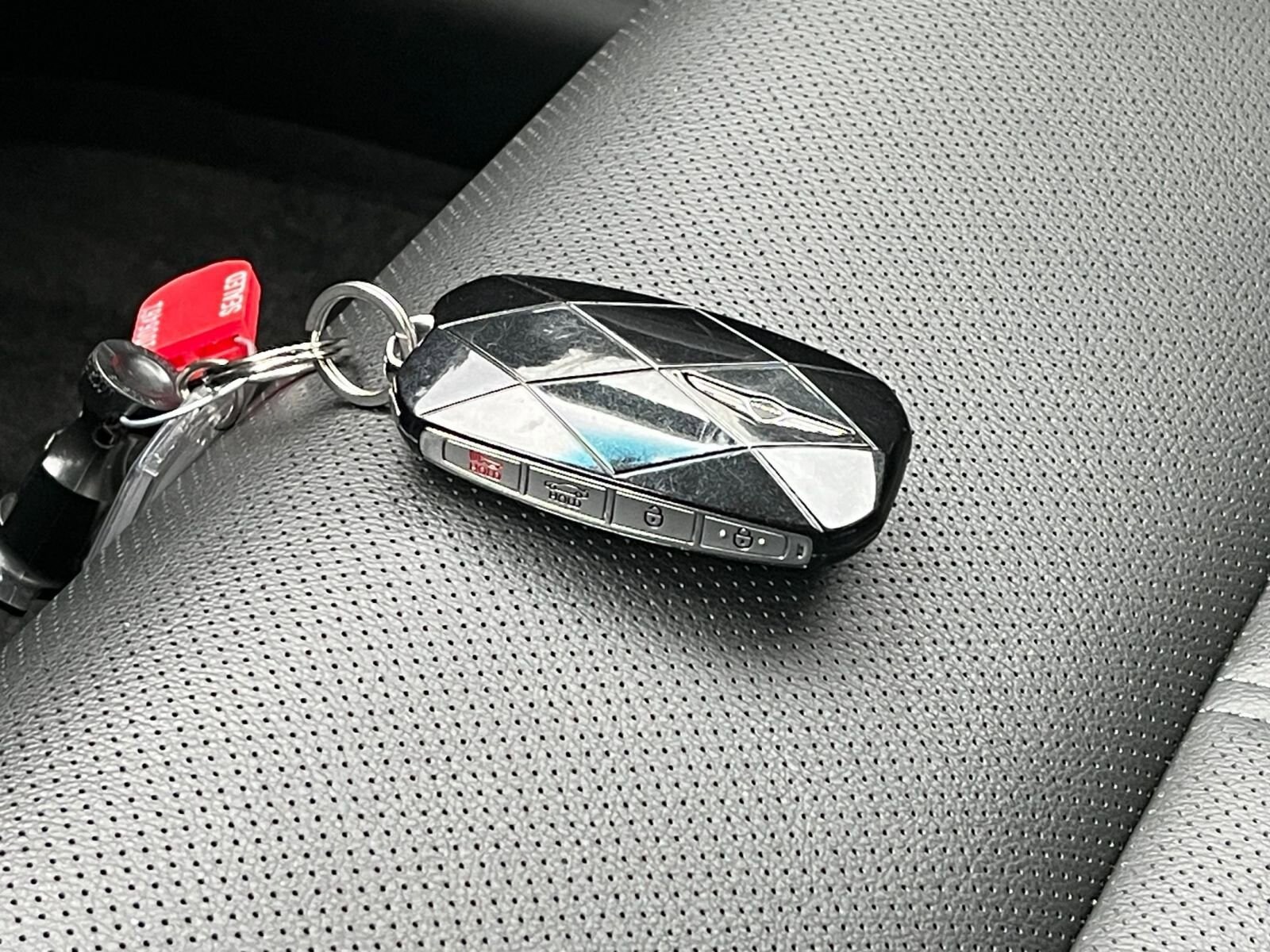 Thumbnail: 2025 Genesis G70 - 22