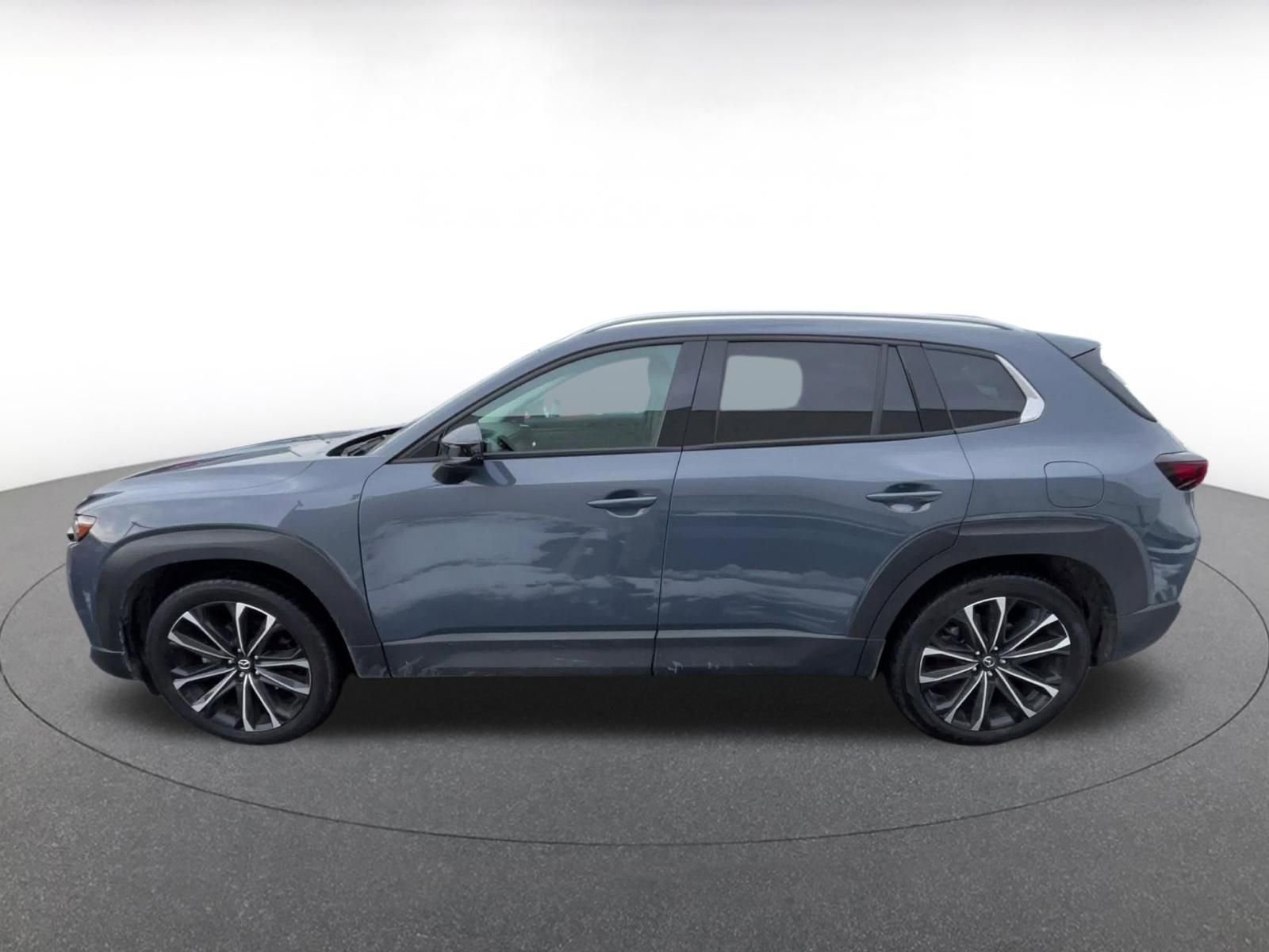 Thumbnail: 2025 Mazda CX-50 - 9