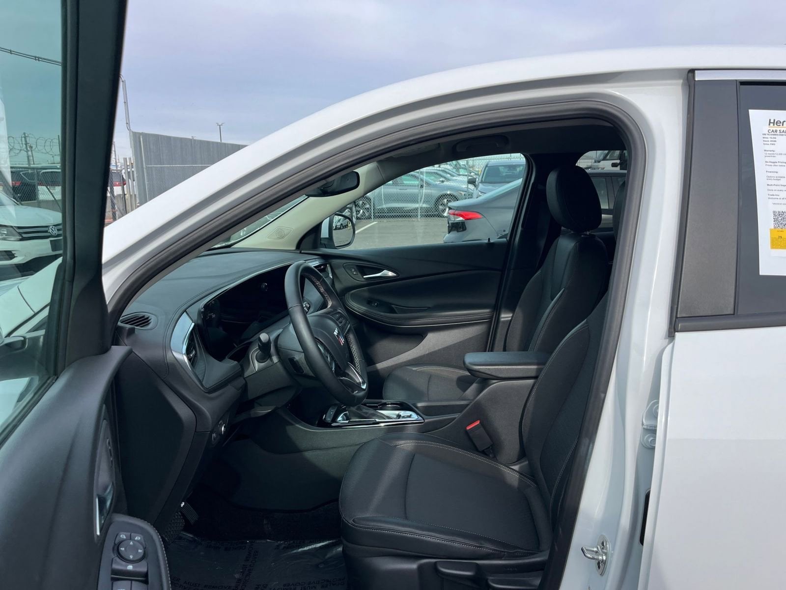 Thumbnail: 2025 Buick Encore GX - 25