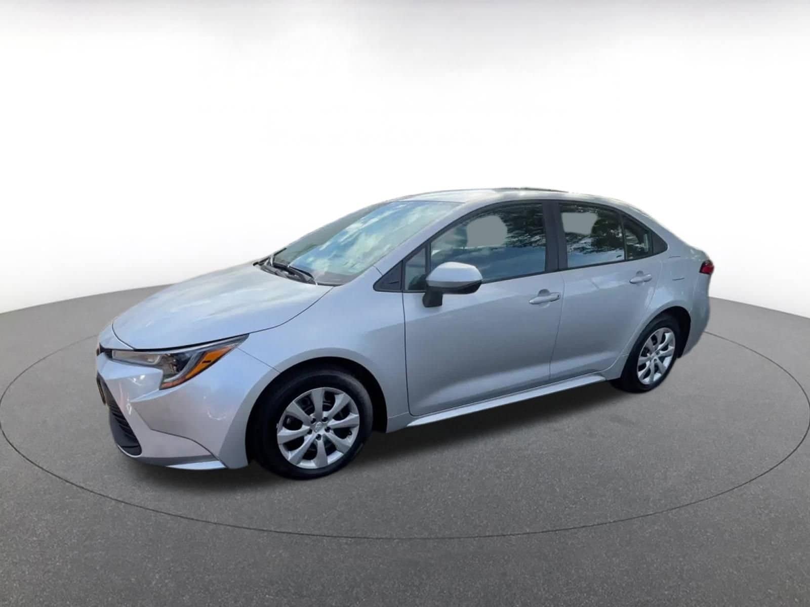 Thumbnail: 2024 Toyota Corolla - 6