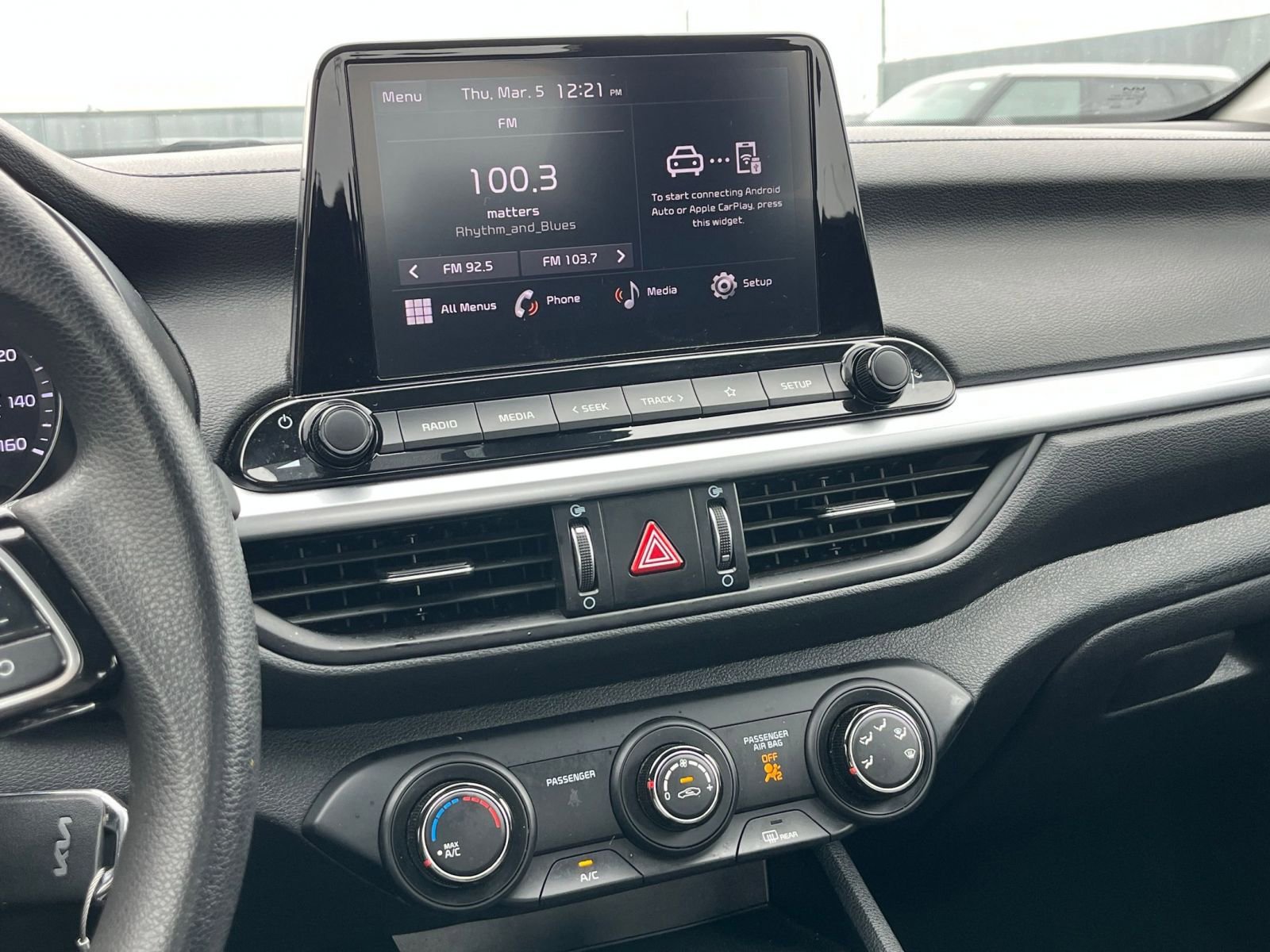 Thumbnail: 2024 Kia Forte - 20