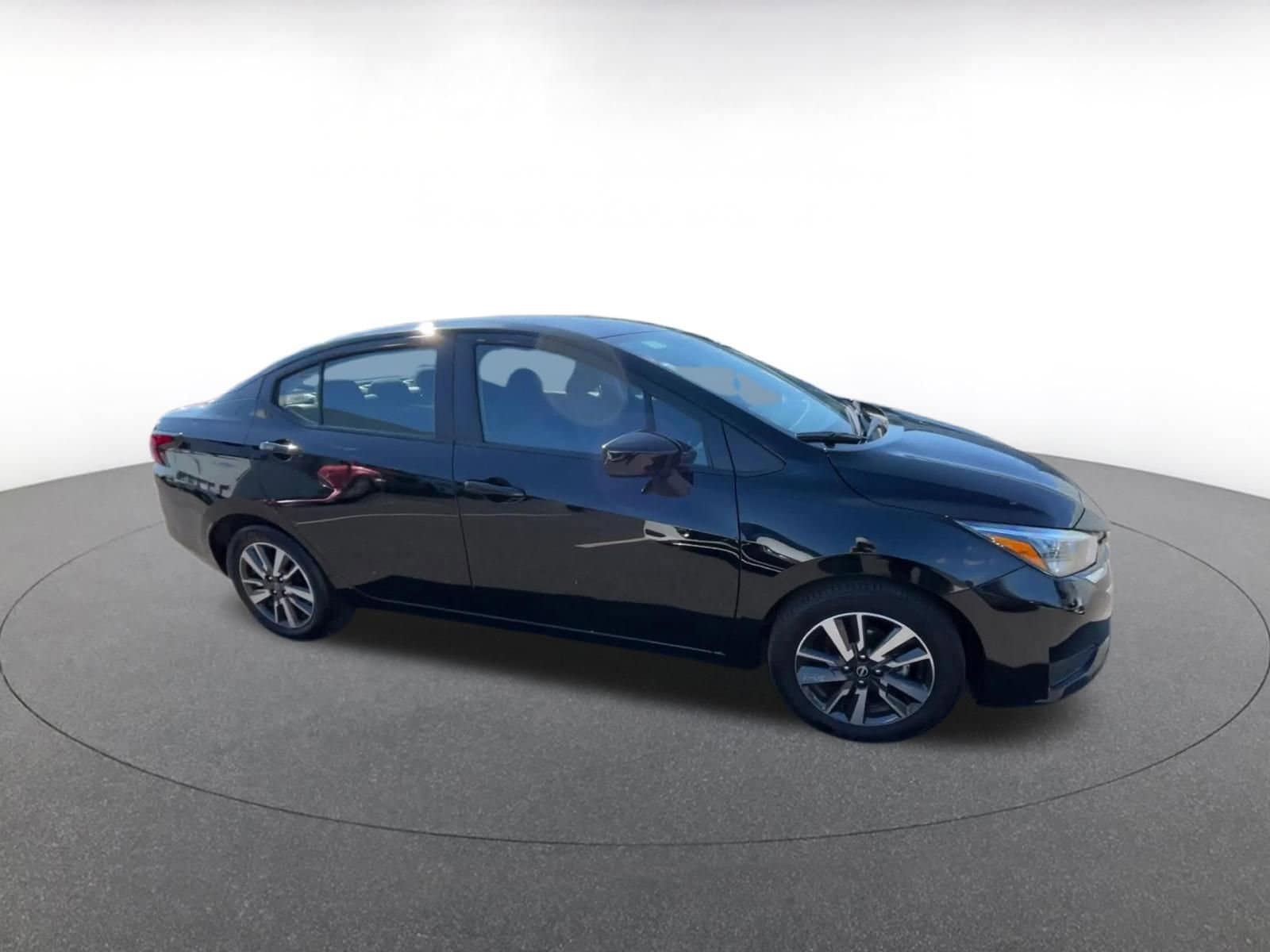 Thumbnail: 2025 Nissan Versa - 2