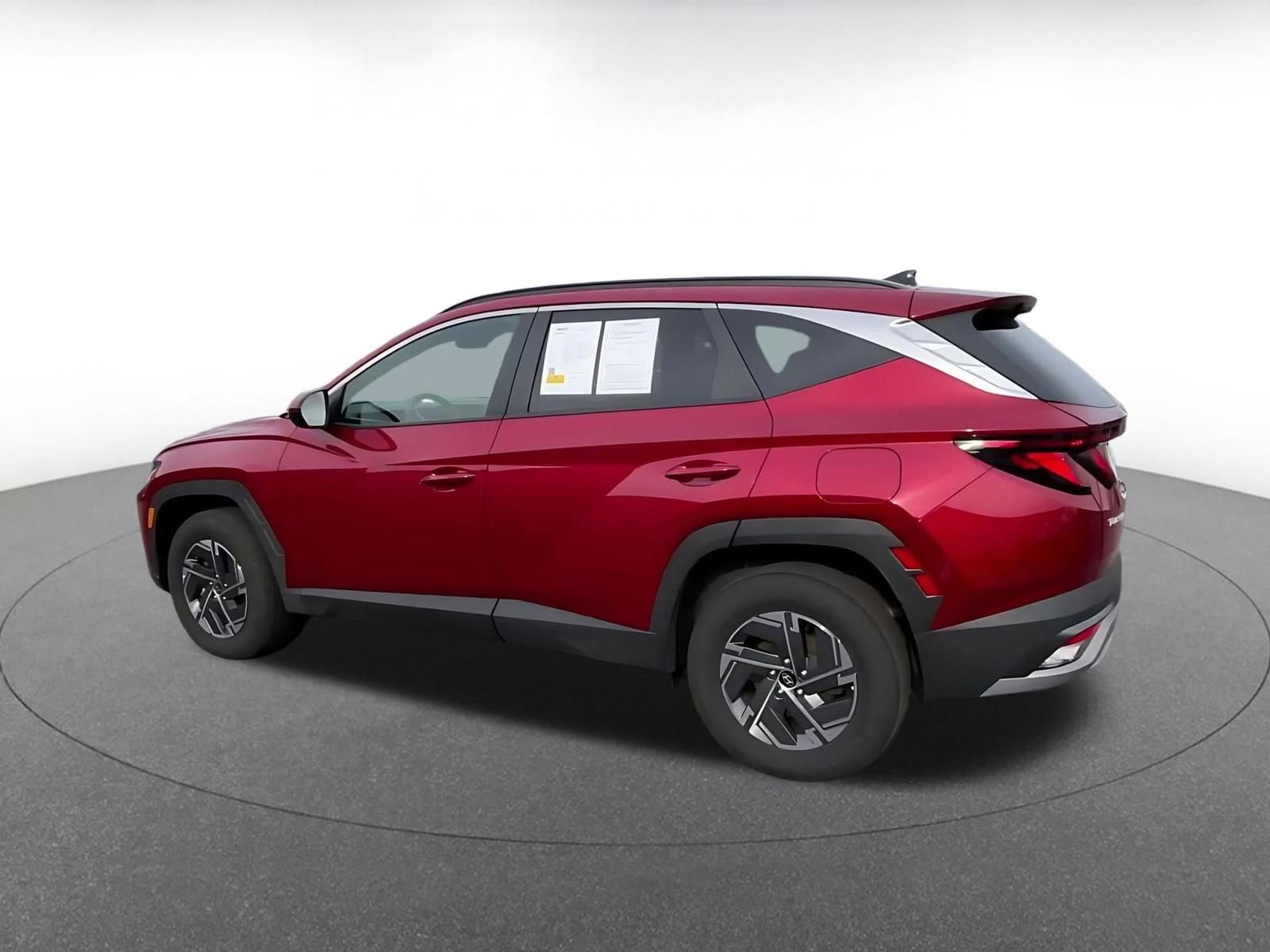 Thumbnail: 2025 Hyundai Tucson - 10