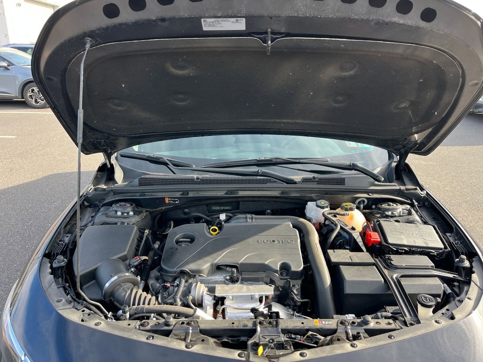 Thumbnail: 2024 Chevrolet Malibu - 32