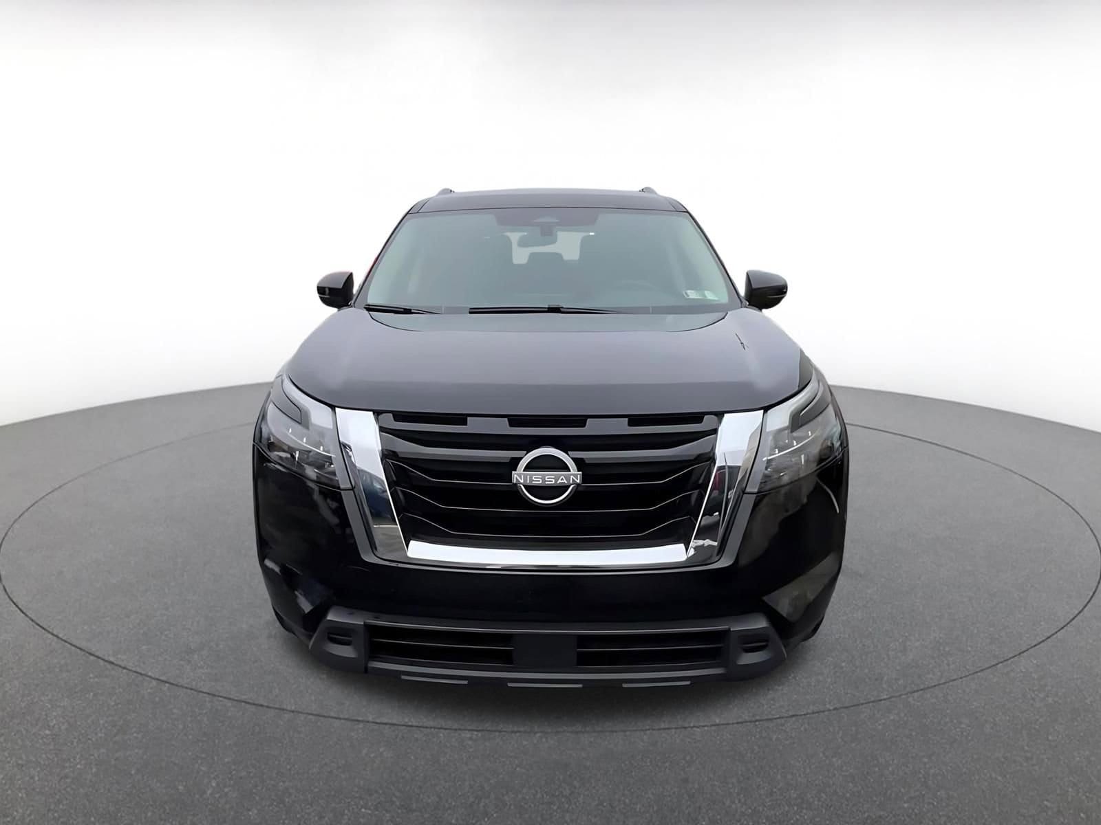 Thumbnail: 2025 Nissan Pathfinder - 4