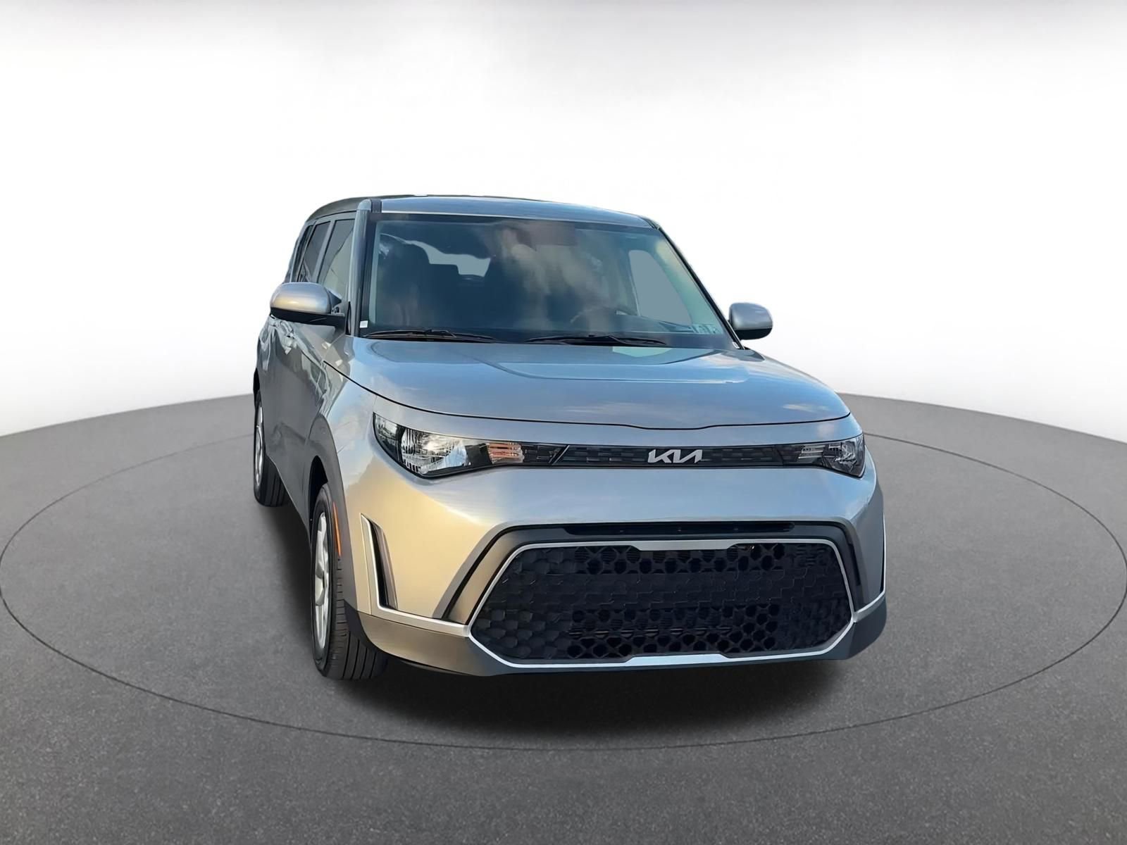 2024 Kia Soul LX 2