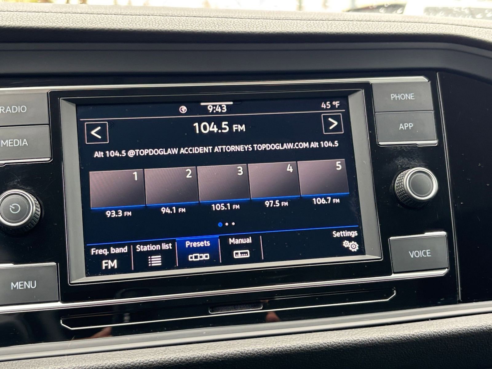 2024 Volkswagen Jetta S 21