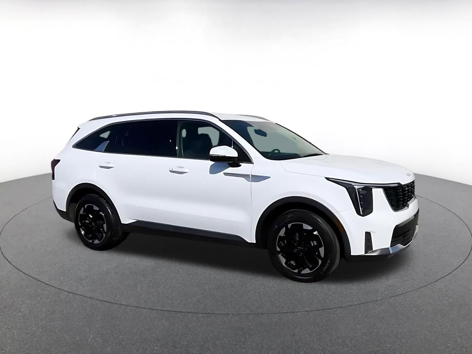 Thumbnail: 2024 Kia Sorento - 2