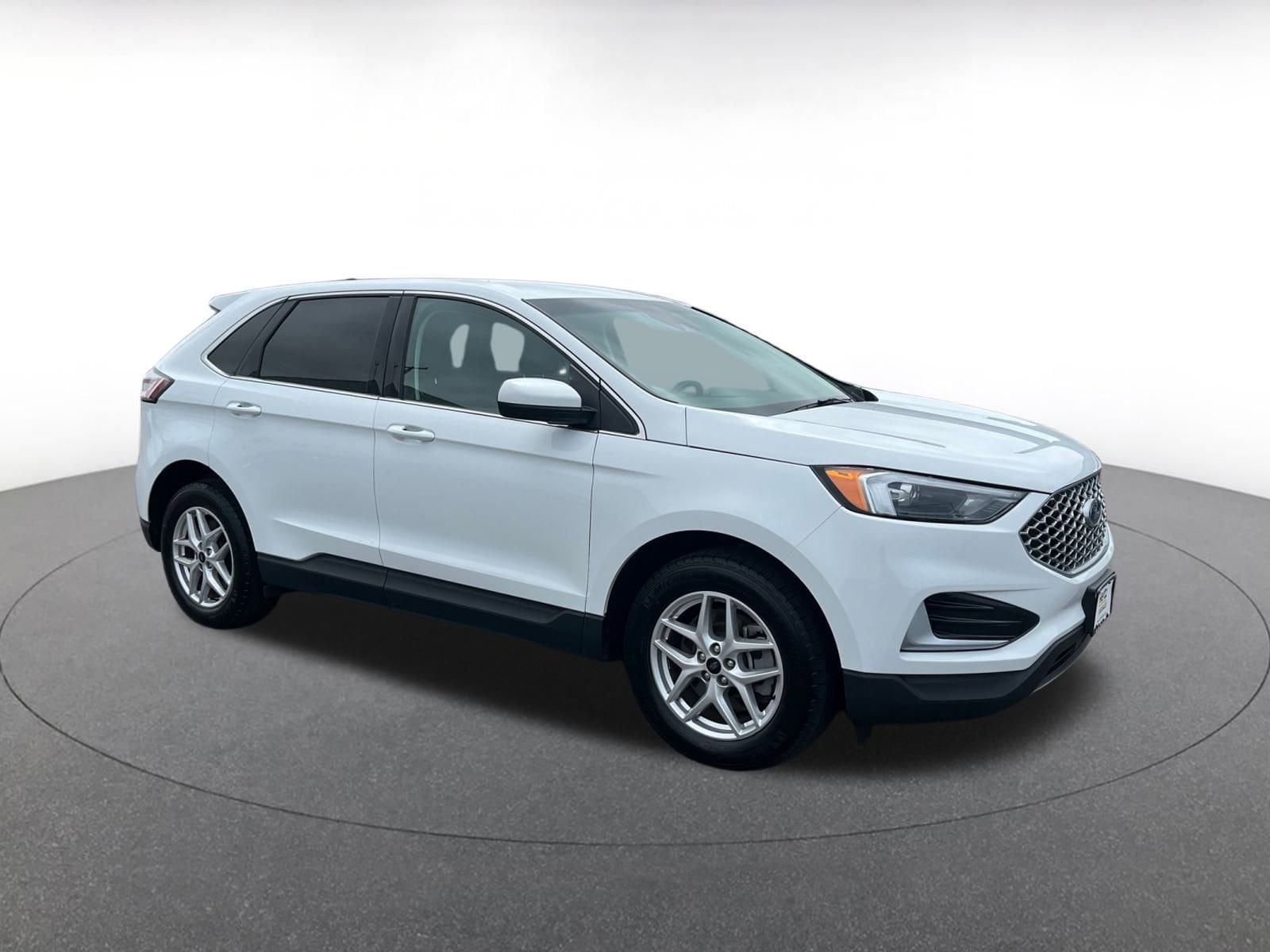 Thumbnail: 2024 Ford Edge - 1