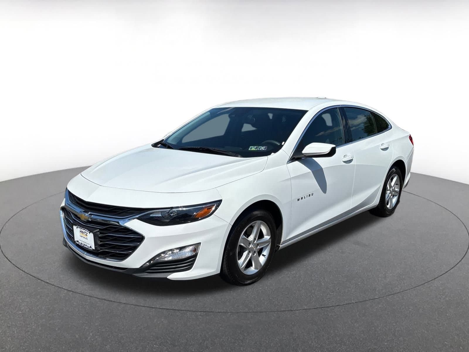 Thumbnail: 2023 Chevrolet Malibu - 3