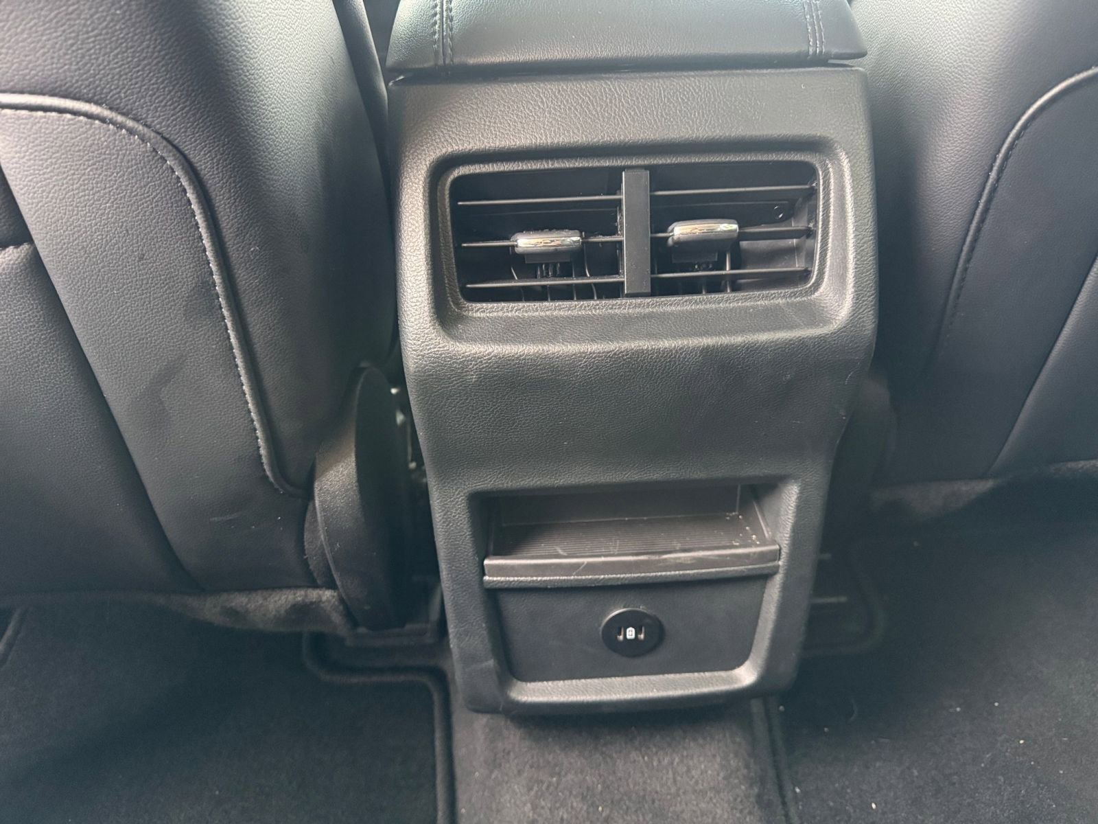 Thumbnail: 2024 Ford Edge - 24