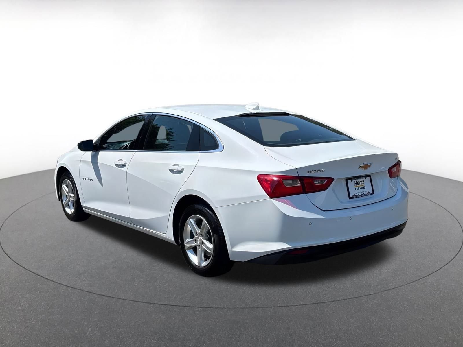 Thumbnail: 2023 Chevrolet Malibu - 5