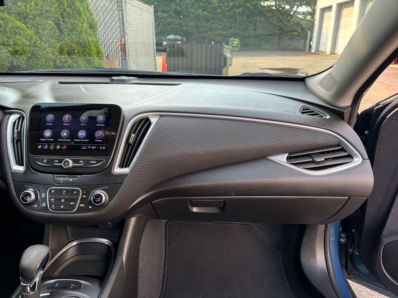 2024 Chevrolet Malibu LT 35