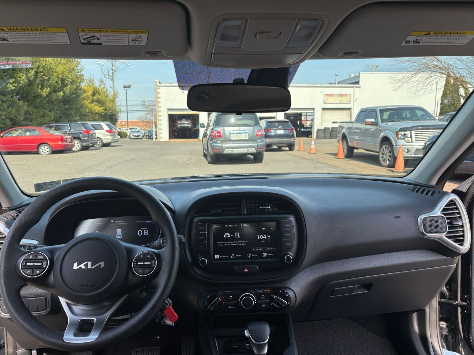 2024 Kia Soul LX 33