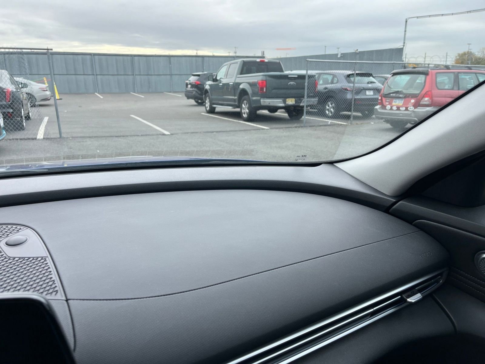 Thumbnail: 2025 Hyundai Elantra - 34