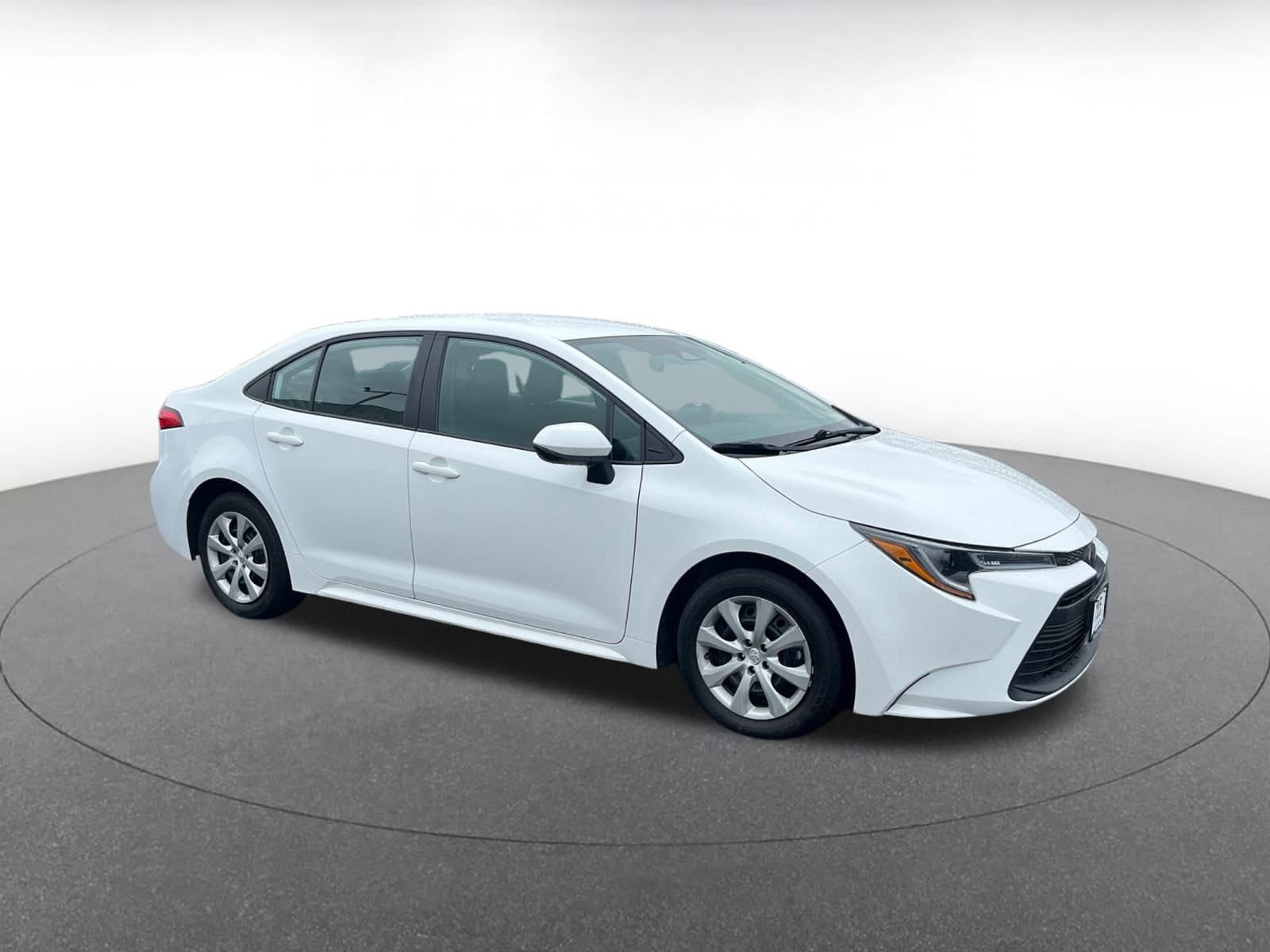 Thumbnail: 2024 Toyota Corolla - 1
