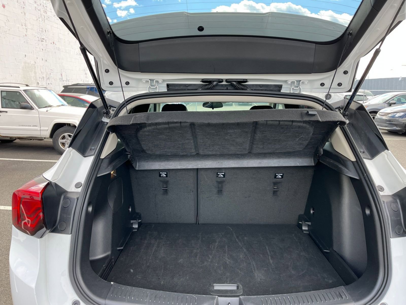 2024 Buick Encore GX Sport Touring 29