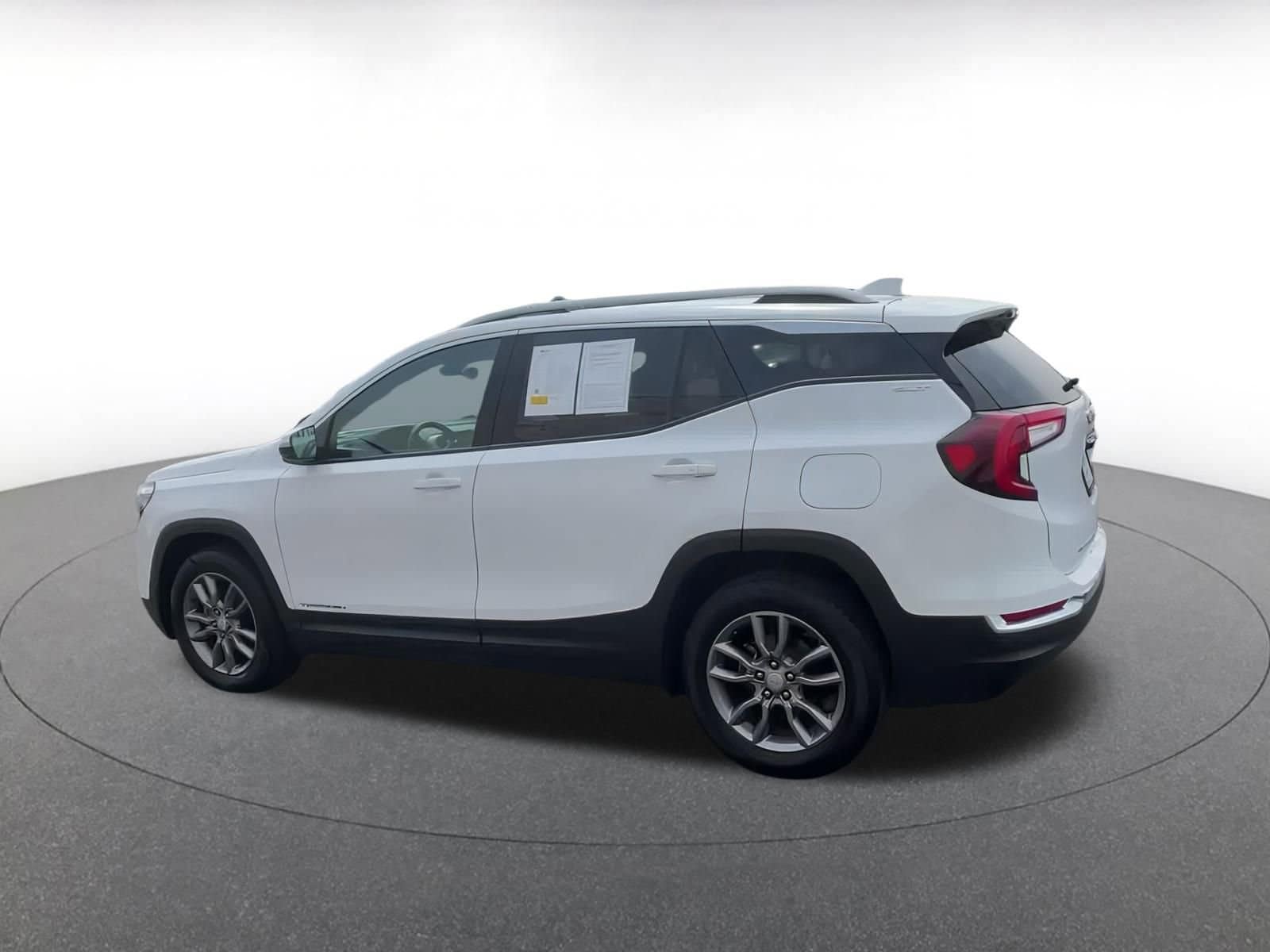 Thumbnail: 2023 GMC Terrain - 10