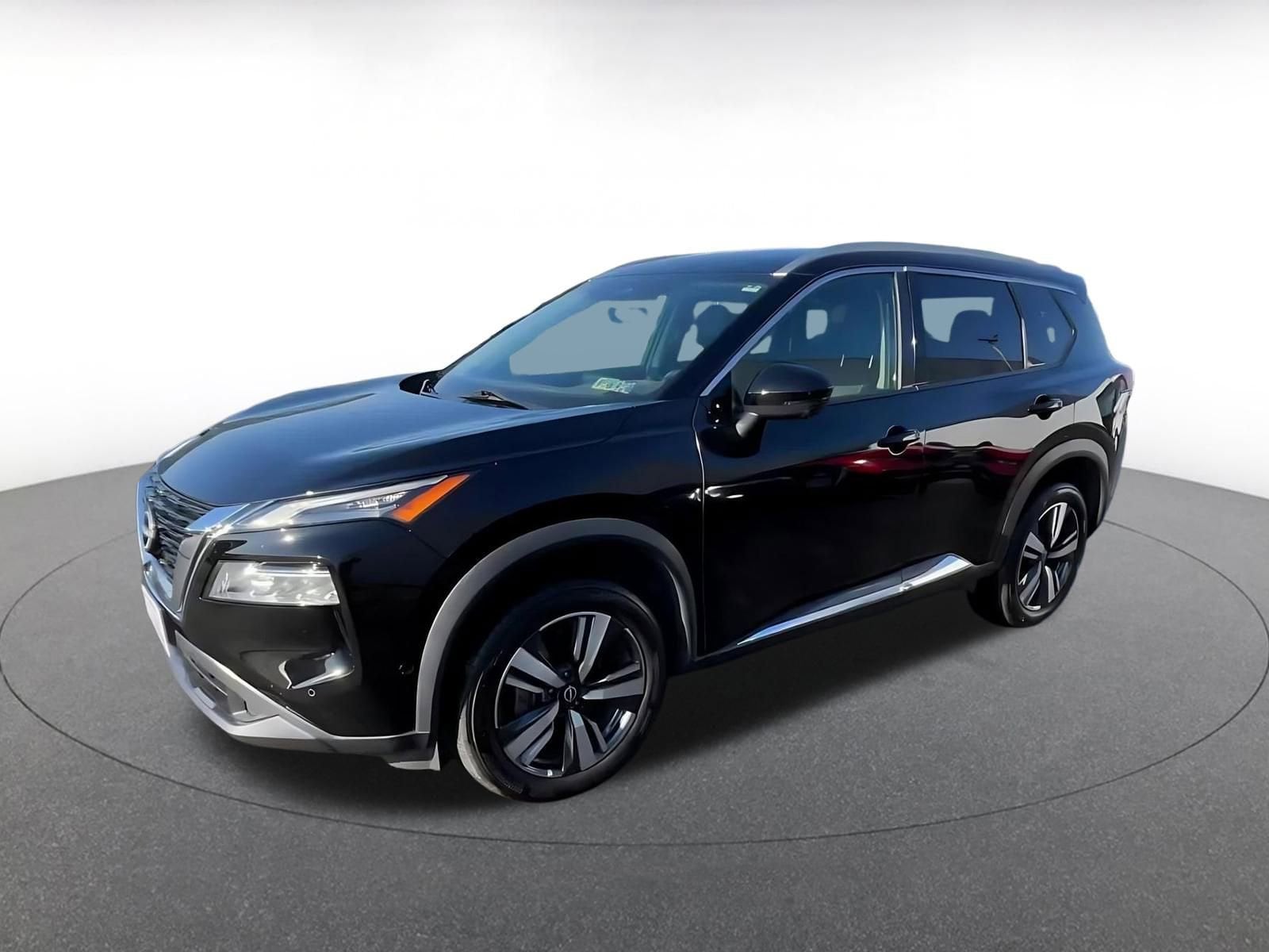 Thumbnail: 2023 Nissan Rogue - 8